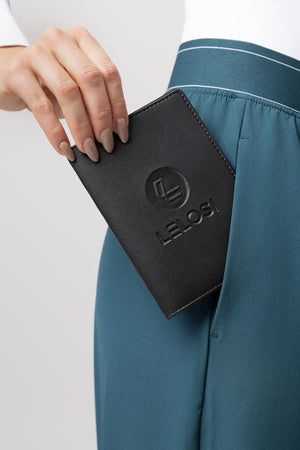 lelosi útlevéltartó dubai 1