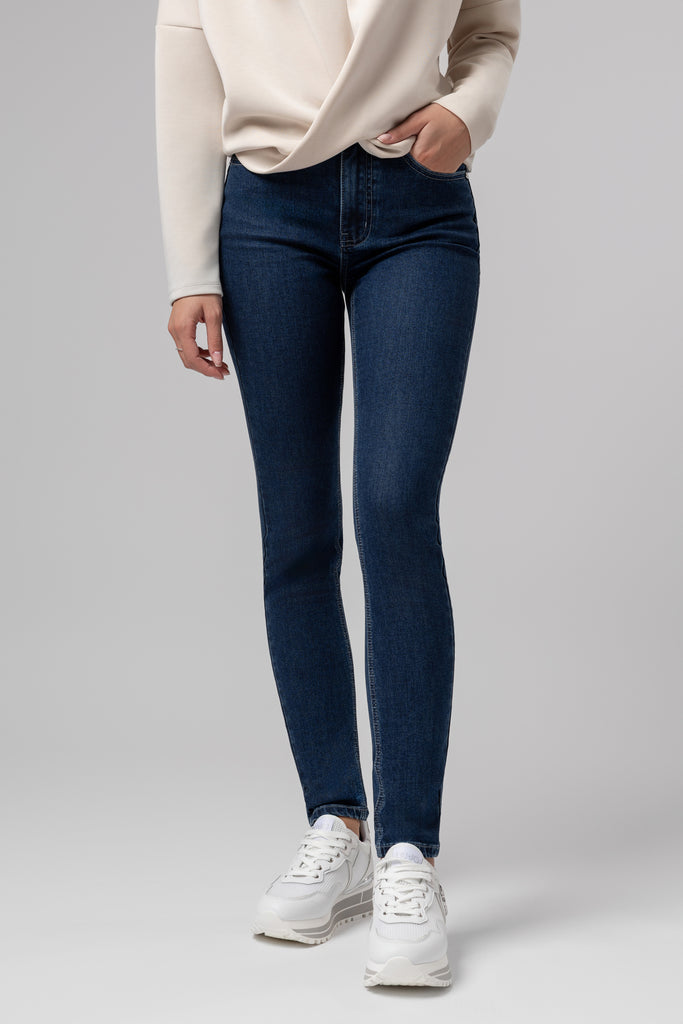 lelosi farmer benitoite 0